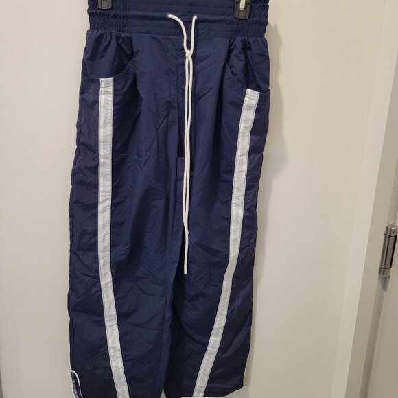 NWT! - Navy and White Joggers - Free People Movement - Size: XS - Picture 1 of 7